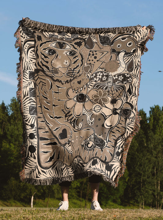 Eye Of The Tiger Limited Edition Woven Blanket